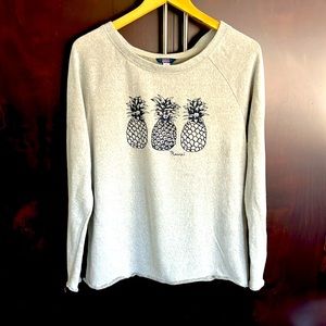 MV Sport Hawaiian Pineapples in Navy on Grey Lightweight Sweater Womens Sz L